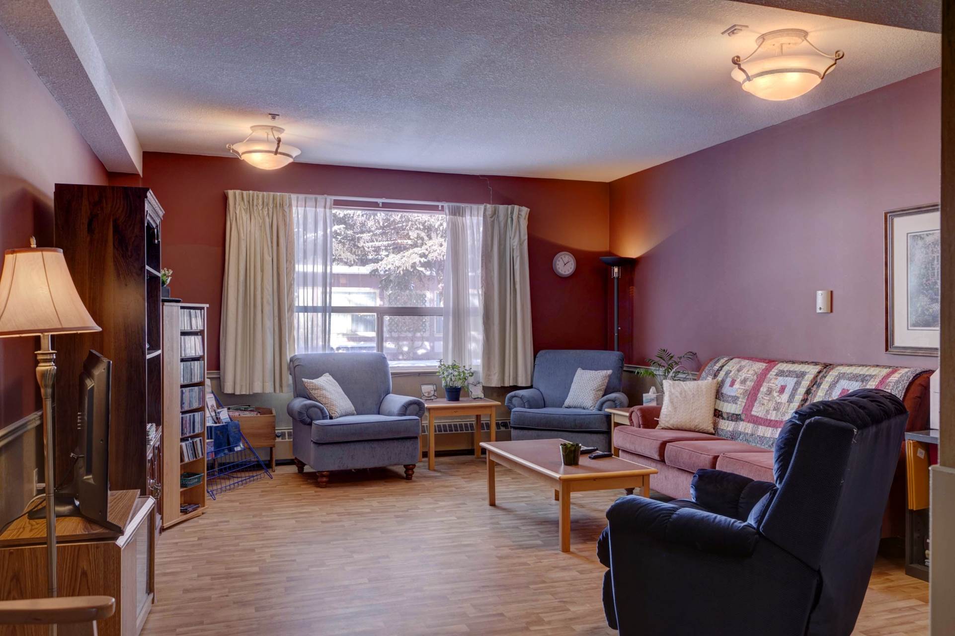 C.-Hospice-Lounge-Area